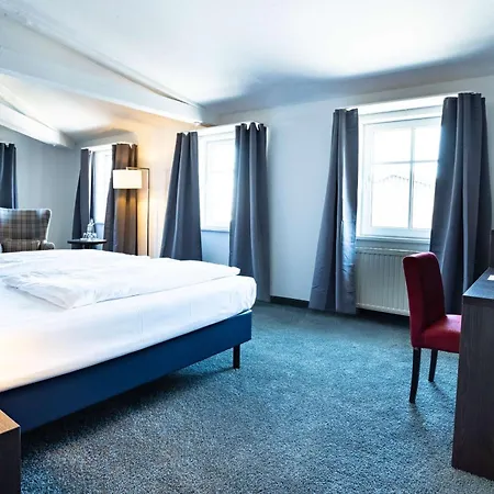 B&k Hotel 4*